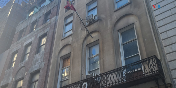 Consulado de Venezuela en Nueva York deteriorado tras suspensión de relaciones diplomáticas en EEUU