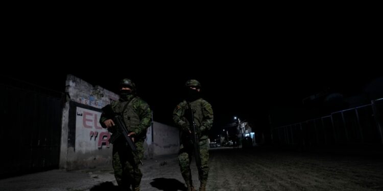 Gobierno de Ecuador decreta nuevo estado de excepción en seis provincias y en Quito por violencia