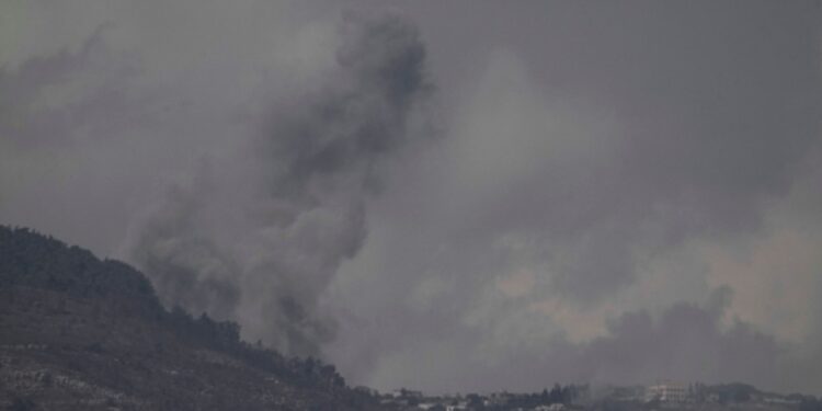 Israel mantiene ofensiva terrestre en el Líbano, ordena evacuaciones