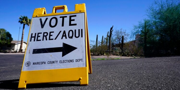Condados de Arizona no estarán obligados a comprobar ciudadanía de votantes