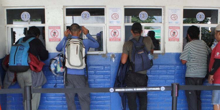 Avance Informativo 1:00 PM