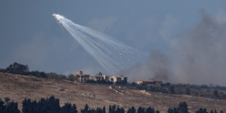 Nuevas acciones israelíes en el Líbano tras ataques de misiles de Irán a Israel