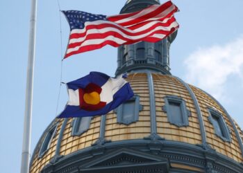 Colorado: A 9 años de cárcel sentencian a exsecretaria del condado de Mesa por fraude electoral