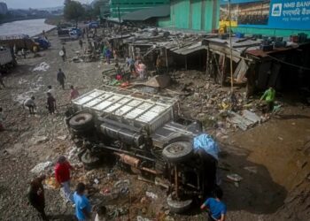 Los muertos por las lluvias e inundaciones en Nepal ya son más de 200