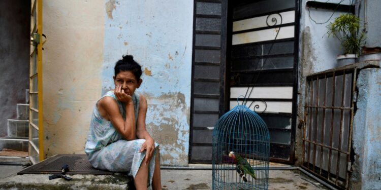 Cuba trabaja para restablecer el servicio eléctrico tras segundo colapso de la red
