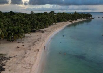 En Colombia se realizan operativos contra la migración ilegal desde la Isla de San Andrés…