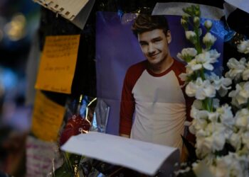 Padre de cantante Liam Payne llega a Argentina para repatriar a su hijo fallecido
