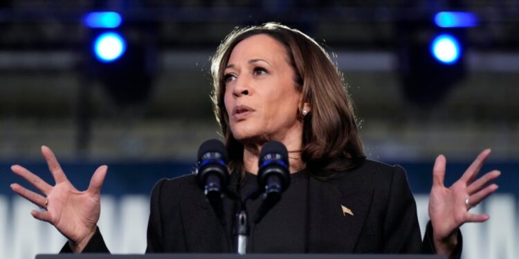 Kamala Harris descarta intervención militar de EEUU en Venezuela si gana la presidencia
