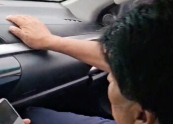 Evo Morales denuncia que su auto fue baleado en un presunto intento por asesinarlo