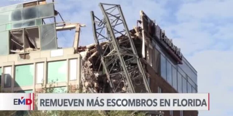 Continúa remocion de escombros en áreas diezmadas por huracan Milton