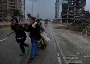 Un sismo de 5,9 remece el este de Turquía