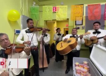 Vendedores ambulantes abren cocina comunitaria en Chicago