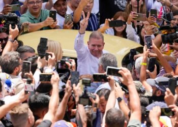 Mil videos de la elección presidencial en Venezuela comprobarían holgado triunfo de la oposición