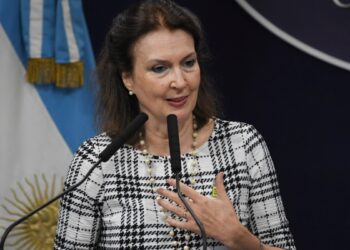 Milei echa a su canciller tras votar por el fin de embargo de EEUU a Cuba en la ONU