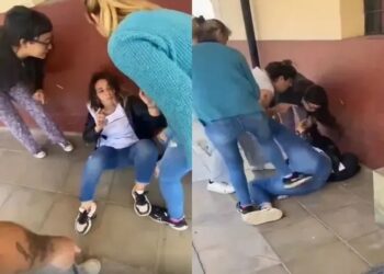 Madres propinaron brutal golpiza a maestra por presunto maltrato a estudiantes (VIDEO)