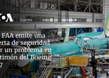 La FAA emite alerta de seguridad por problema en el timón del Boeing 737