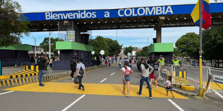 El gobierno de Petro impondrá una nueva visa para los venezolanos en Colombia