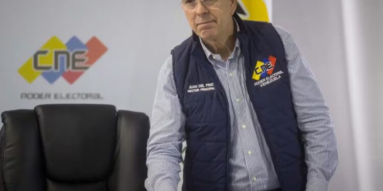 Parlamento chavista designará nuevo rector del CNE ante ausencia de Juan Carlos Delpino