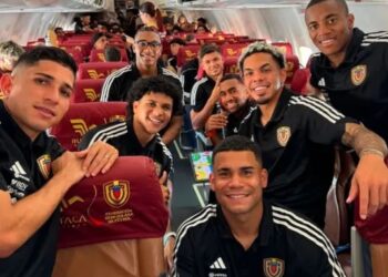La Vinotinto partió rumbo a Paraguay para conseguir la victoria