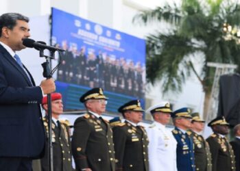 Maduro renueva el Estado Mayor Superior de la Fuerza Armada Nacional
