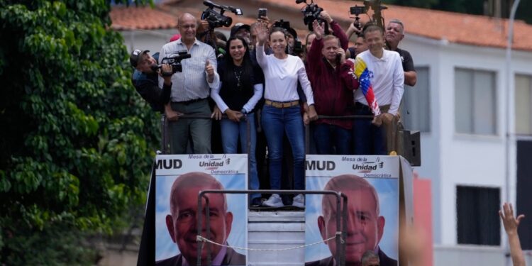 Líderes opositores venezolanos ganan el máximo galardón de la EU para derechos humanos