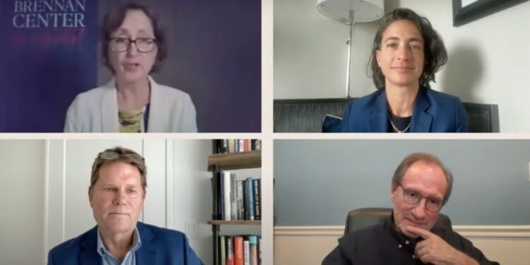 Los demócratas todavía dominan el voto latino en EEUU: analistas