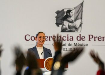 Sheinbaum impulsa reformas para garantizar protección e igualdad salarial de las mujeres mexicanas