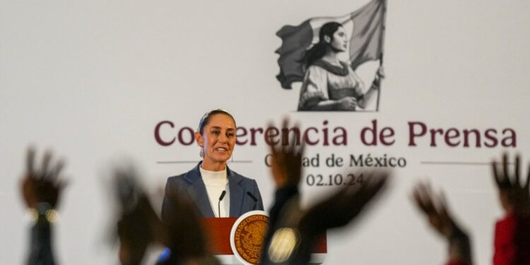 Sheinbaum impulsa reformas para garantizar protección e igualdad salarial de las mujeres mexicanas