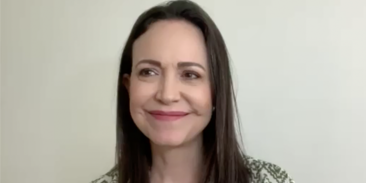 “el que se va de Venezuela es Nicolás Maduro”