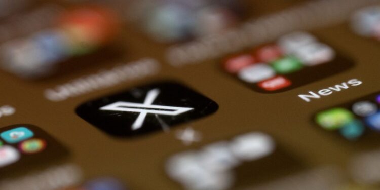 Brasil celebra la reactivación de la red social X tras 40 días suspendida