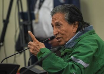 Expresidente peruano enfrenta juicio por corrupción en tribunal para exmandatarios