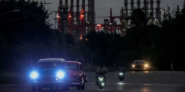 La crisis de agua y electricidad, las principales preocupaciones de los cubanos