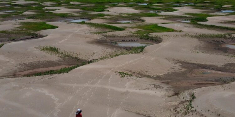 La sequía del río Amazonas provoca emergencia de sequía en zonas de Colombia