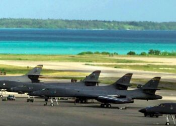 Reino Unido entrega a Mauricio soberanía de islas Chagos para mantener base de EEUU