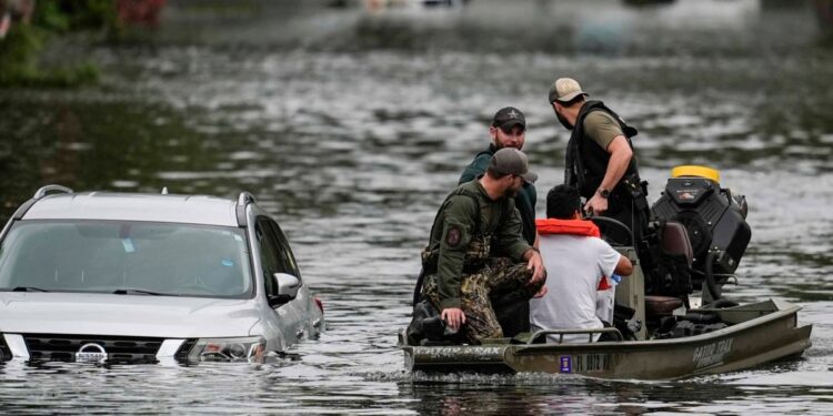 La desinformación sobre huracanes genera peligro, según expertos