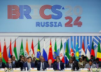 Los BRICS cierran su encuentro en Rusia centrados en la economía y su posición frente a la “hegemonía occidental”