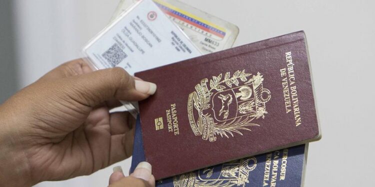 ALAV confirma que venezolanos deben tener pasaporte vigente ingresar o salir del país