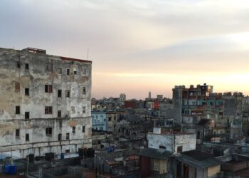 Los cubanos llevan años respirando gases venenosos