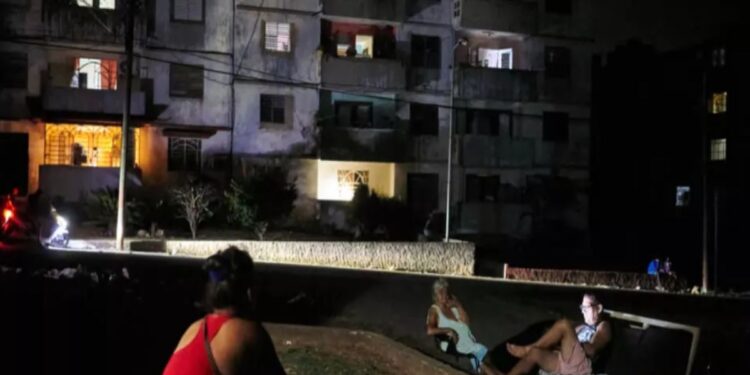 El 36% de la población en Cuba son afectados diariamente por los apagones