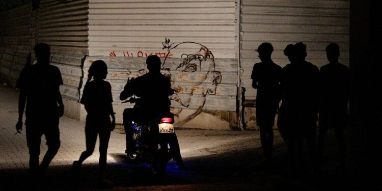 Cacerolazos en varios puntos de La Habana tras más de 30 horas sin luz