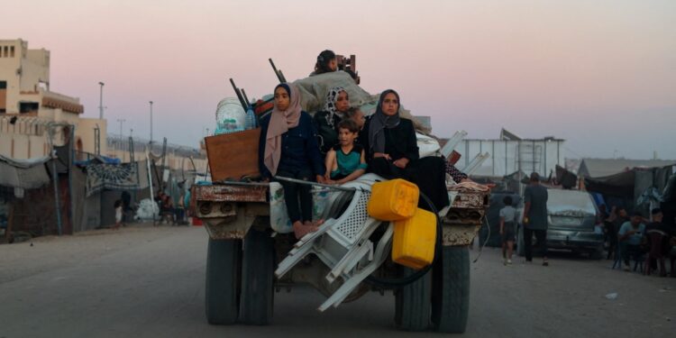 A un año del inicio de la guerra en Gaza hay 2,3 millones de desplazados palestinos