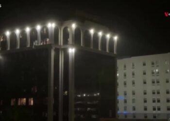 El huracán Milton toca tierra en Siesta Key, en la costa oeste de Florida