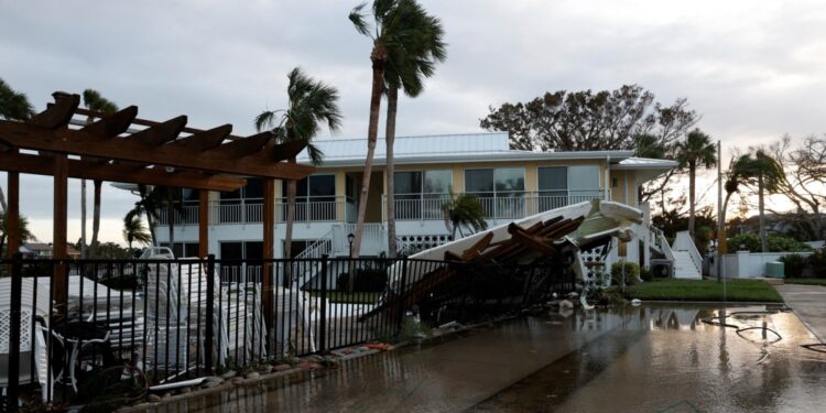La Casa Blanca sigue monitoreando los daños causados por el huracán Milton en Florida y solicitó más fondos de ayuda al Congreso