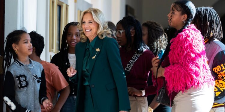 Avance Informativo 2:00 PM