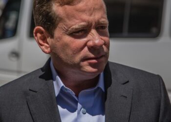 Otorgan medidas de protección al opositor venezolano Juan Pablo Guanipa