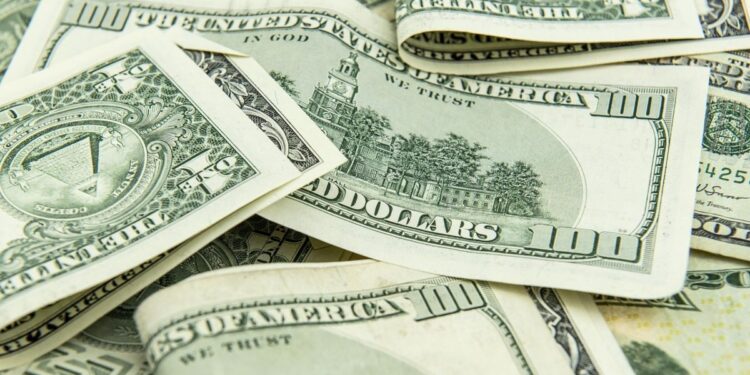 El dólar se ubica en 19,83 pesos en México, este 21 de octubre