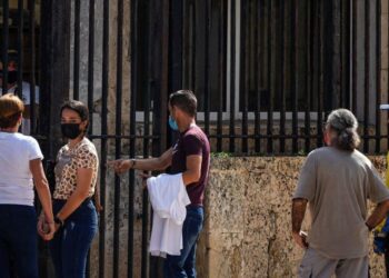 Administración Biden-Harris no renueva el parole humanitario, pero lo mantiene vigente para nuevos migrantes