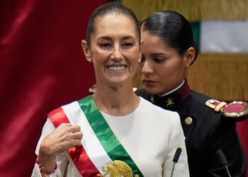 Claudia Sheinbaum asume como presidenta de México