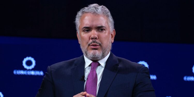 Alertan sobre planes de atentado contra Iván Duque organizados por Maduro y Petro