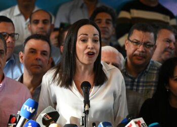 María Corina Machado desmiente a Maduro sobre las maletas Gucci